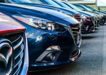 7 ženklai, kad naudoto automobilio skelbime pritrūko vienos svarbios detalės